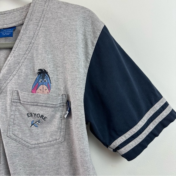Vintage Pooh Disney Eeyore Embroidered Pocket Short Medium - Picture 5 of 7